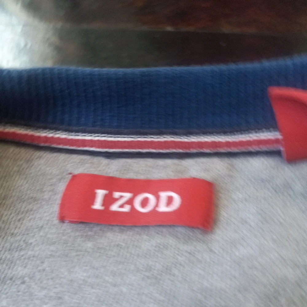 Izod Mens Sweater Size Large Color Blue Logo Casual Comfort Outdoors Cozy.